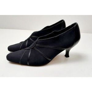 PREVATA-Italy-Black Leather & Soft Stretch Fabric Pump-2.5" Heel-Size 6B